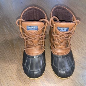 Boys sperry duck boot